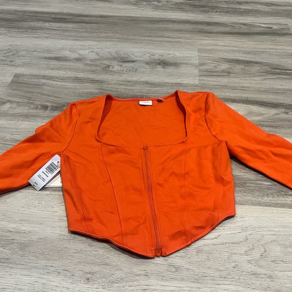 Aritzia Maverick Long sleeve orange XS - Picture 2 of 3
